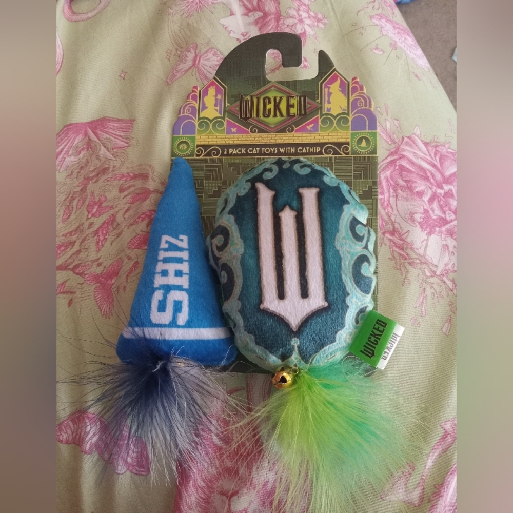 NWT 2 Pack Wicked Cat Toys